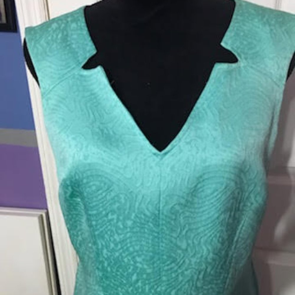 DRESS - Picture 2 of 3